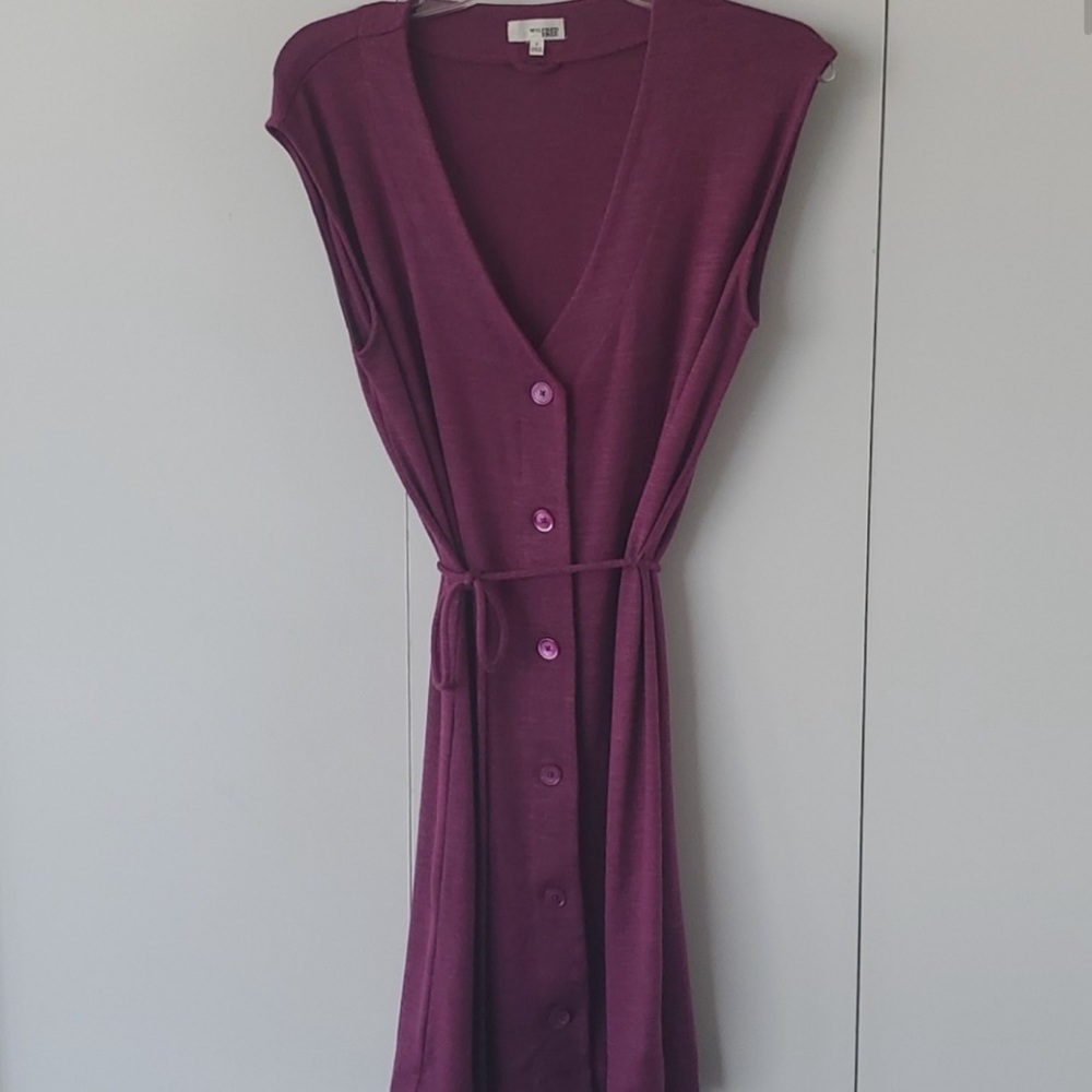 EUC Aritzia Sleeveless Cardigan